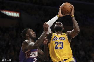 在高尔夫球 在高尔夫球