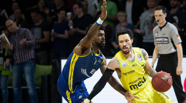 双重较量 双重较量